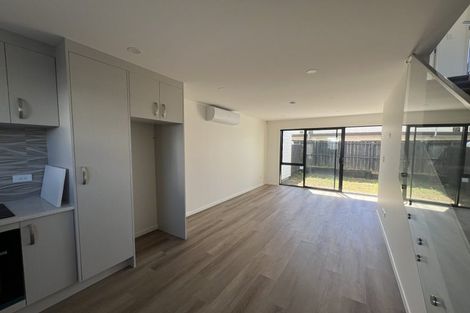 Photo of property in 4b Hazards Road, Weymouth, Auckland, 2103