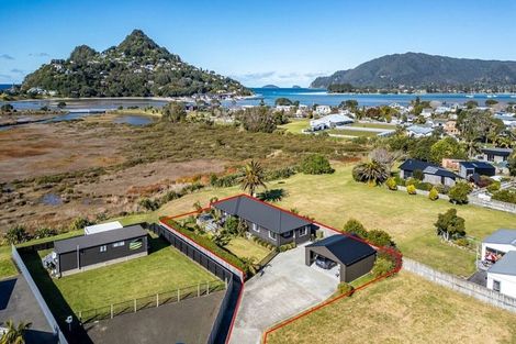 Photo of property in 40 Tairua Palms Place, Tairua, 3508
