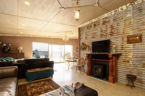 Photo of property in 454 Letts Gully Road, Letts Gully, Alexandra, 9393