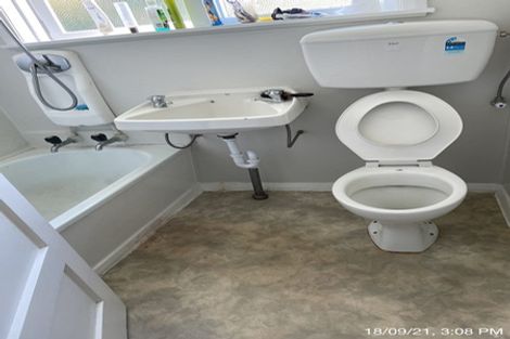 Photo of property in 19 Kettle Crescent, Marewa, Napier, 4110