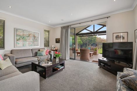 Photo of property in 69a Pipitiwai Drive, Helensville, Kaukapakapa, 0871