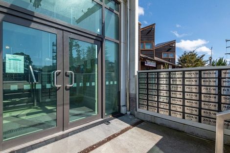 Photo of property in 205/8 Waikumete Road, Glen Eden, Auckland, 0602