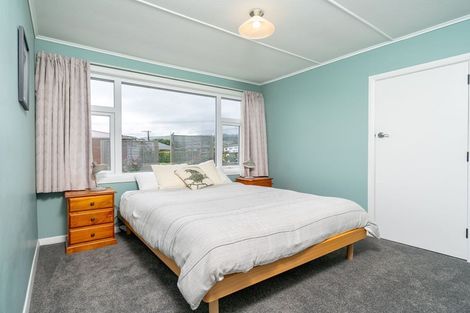 Photo of property in 54 Elwyn Crescent, Green Island, Dunedin, 9018