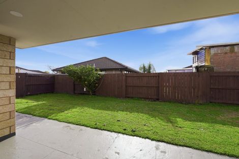 Photo of property in 17 Blossom Grove, Papamoa Beach, Papamoa, 3118
