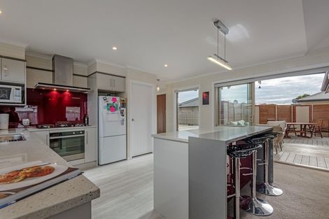 Photo of property in 8a Vernon Avenue, Takaro, Palmerston North, 4412