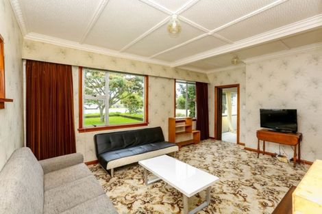 Photo of property in 125 Govett Avenue, Frankleigh Park, New Plymouth, 4310