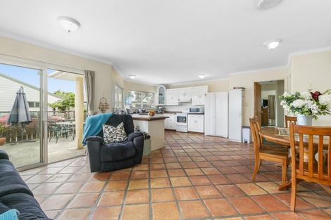 Photo of property in 33 Aaron Place, Brookfield, Tauranga, 3110