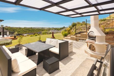 Photo of property in 11 Kissling Terrace, Pyes Pa, Tauranga, 3112