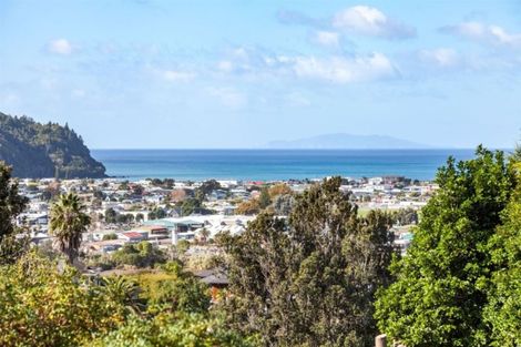 Photo of property in 3 Brenton Place, Whangamata, 3691