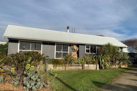 Photo of property in 32 Spiers Street, Kakanui, Oamaru, 9495