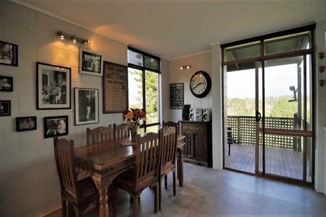 Photo of property in 56 Henwood Road, Taupaki, Henderson, 0782