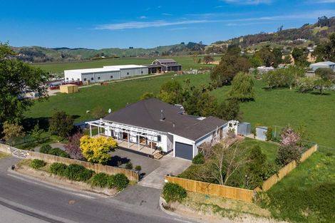 Photo of property in 50 Arataki Road, Havelock North, 4130