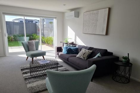 Photo of property in 22 Pateke Drive, Kenepuru, Porirua, 5022