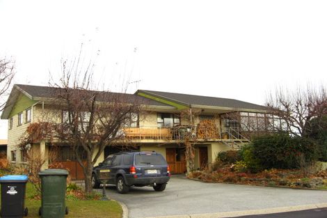 Photo of property in 22 Fox's Terrace, Arrowtown, 9302