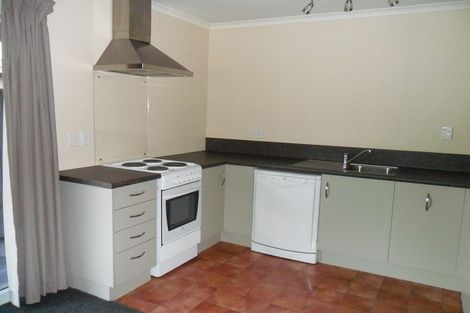 Photo of property in 5 Stafford Place, Awapuni, Palmerston North, 4412