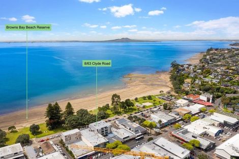 Photo of property in Esplanade Apartments, 8/16 Beach Front Lane, Browns Bay, Auckland, 0630