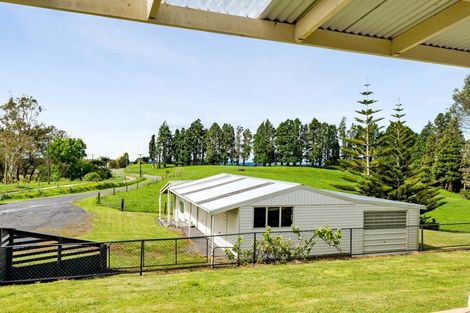 Photo of property in 443 Albert Road, Korito, New Plymouth, 4371