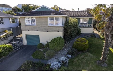 Photo of property in 16 Clyde Carr Crescent, Waimataitai, Timaru, 7910