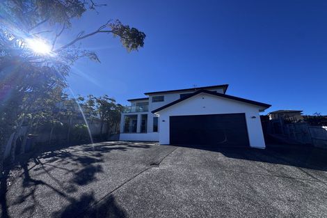 Photo of property in 28 Ballymore Drive, Pinehill, Auckland, 0632