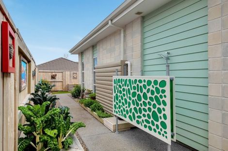 Photo of property in 43 Excelsa Place, Papamoa Beach, Papamoa, 3118