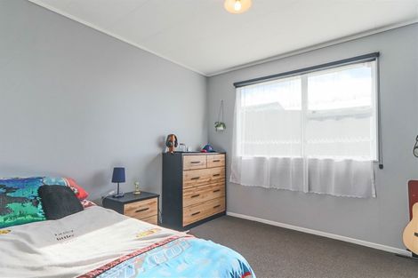 Photo of property in 56 Matai Street, Inglewood, 4330