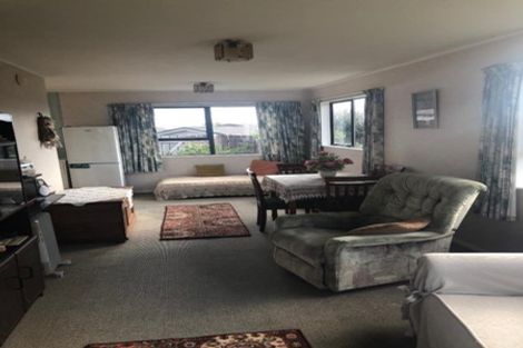 Photo of property in 34 Rutherford Drive, Waikanae Beach, Waikanae, 5036