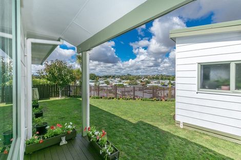 Photo of property in 43 Baverstock Road, Nawton, Hamilton, 3200