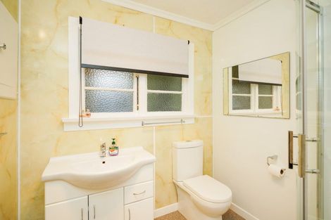 Photo of property in 12 Walker Street, Bluff, 9814