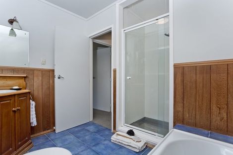 Photo of property in 3 Dunraven Place, Torbay, Auckland, 0630
