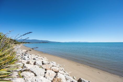 Photo of property in 7a Watino Place, Pohara, Takaka, 7183