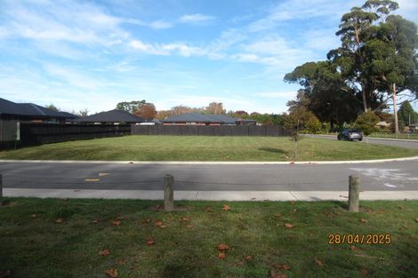 Photo of property in 24 Minerva Crescent, Woodend, 7610