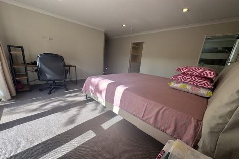 Photo of property in 17 Rempstone Drive, Halswell, Christchurch, 8025