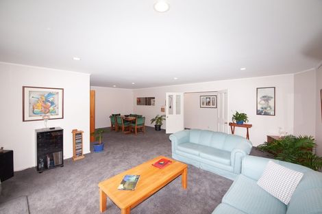 Photo of property in 6 Myers Grove, Churton Park, Wellington, 6037