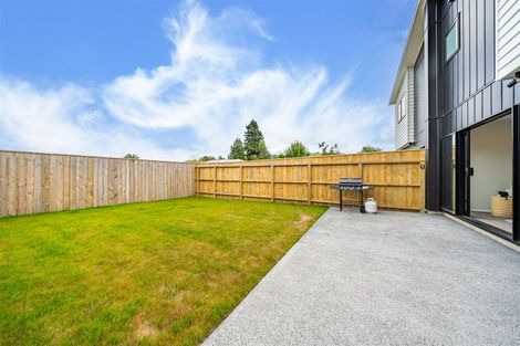 Photo of property in 42d Moeraki Road, Maoribank, Upper Hutt, 5018