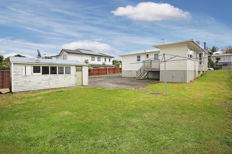 Photo of property in 9 Mcquarrie Avenue, Wattle Downs, Auckland, 2103