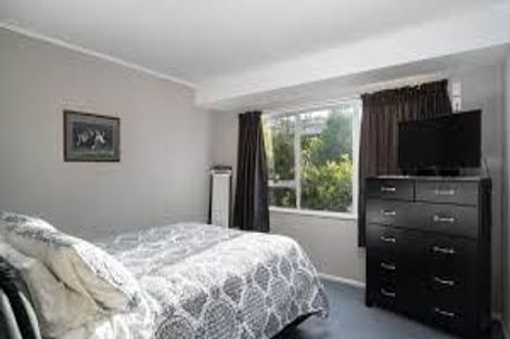 Photo of property in 7 Reeves Road, Acacia Bay, Taupo, 3330