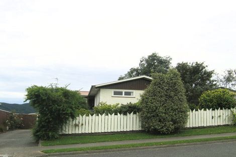 Photo of property in 7 Mount Marua Drive, Timberlea, Upper Hutt, 5018