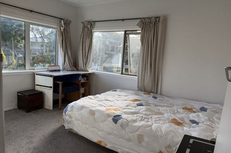 Photo of property in 1/132 Archers Road, Glenfield, Auckland, 0629