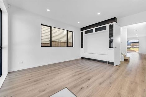 Photo of property in 6 Ballyliffin Drive, Flat Bush, Auckland, 2019