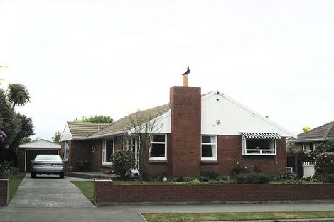 Photo of property in 49 Springbank Street, Bryndwr, Christchurch, 8053