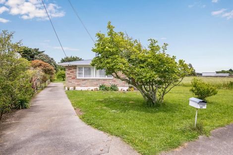 Photo of property in 261 Rangiuru Road, Otaki, 5512