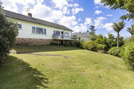 Photo of property in 57 Parkhill Road, Mellons Bay, Auckland, 2014