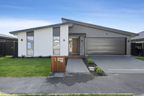 Photo of property in 3 Tussle Grove, Halswell, Christchurch, 8025