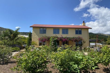 Photo of property in 44 Nyhane Drive, Ligar Bay, Takaka, 7183