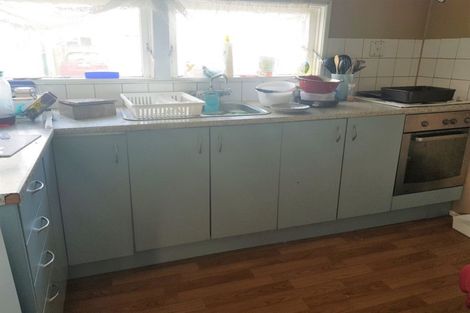 Photo of property in 30 Thyra Street, Dannevirke, 4930