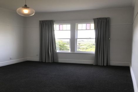 Photo of property in 21 Dorking Road, Brooklyn, Wellington, 6021