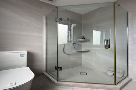 Photo of property in 14b Mackay Drive, Greenhithe, Auckland, 0632