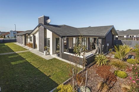 Photo of property in 191 Matua Road, Kumeu, 0810