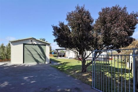 Photo of property in 66 Wattle Drive, New Brighton, Christchurch, 8083
