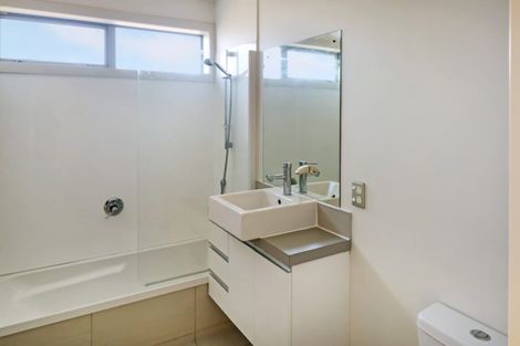 Photo of property in 48a Bassett Road, Johnsonville, Wellington, 6037